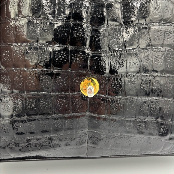 Authentic vintage Chanel Alligator Flap Bag - Picture 7 of 16